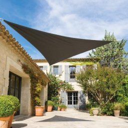 Voile d'ombrage triangulaire Shae Ardoise Hespéride