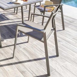 Fauteuil de jardin empilable Axant Wengé Praline