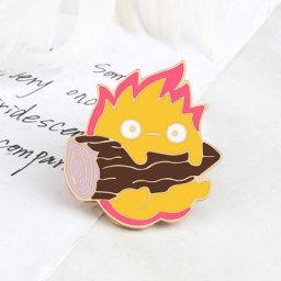 Broche en métal pour sac à dos épingles en émail dessin animé démon flamme brûler du bois