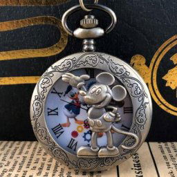 Montre de poche à quartz de souris de dessin animé creux classique pour hommes et femmes