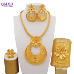 Ensemble de Bijoux en Or de Dubaï Grand Pendentif Rond de Luxe Colliers de la raq Boucles