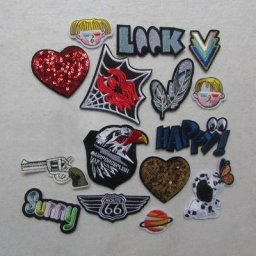 Patchs de dessins animés pour vêtements mélange de patchs pour vêtements brodés Badge en tissu
