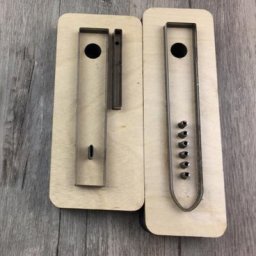 Ceinture de montre artisanale en cuir bricolage modèle découpé moule à couteau avec trou