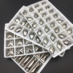 Cristaux de cristal hématite perle de Jet Baguette losange strass à dos plat cousus sur pierres