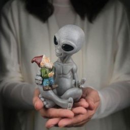 Ornement de gnome extraterrestre unique en résine figurine décorative ET statue de nain
