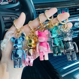 Porte-clés ours de dessin animé créatif pour femmes chaîne acrylique mignon poupée en métal