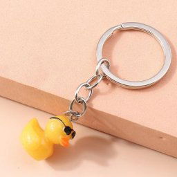 Porte-clés de canard animal de dessin animé pour femmes et hommes porte-clés de voiture