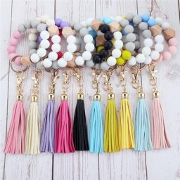 Porte-clés en Silicone et bois pour femmes 1 pièce perles Bracelet pendentif avec accessoires