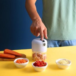 Hachoir à légumes électrique broyeur à viande mini presse gadgets de cuisine USB 250ml