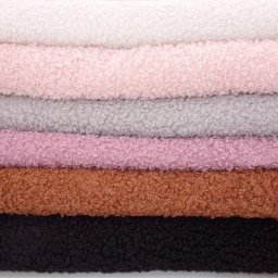 Tissu en peluche de velours de coton doux chaud beurre vêtements pour animaux de compagnie