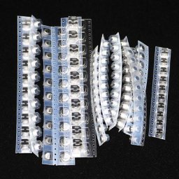 Puzzles électrolytiques en aluminium 130 pièces/lot 13 valeurs x 10 pièces = 130 pièces 1uF-220uF