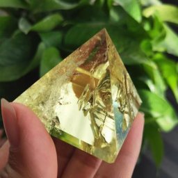 Petite pierre de quartz Dakota ide en cristal naturel cristaux minéraux à pointe guérison Feng