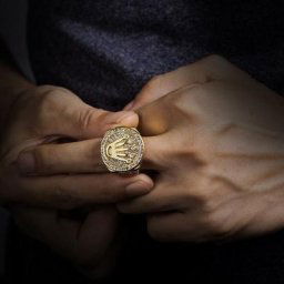 Bague de Fiançailles en Strass Glacé pour Homme et Femme Bijou de Doigt Style Rock Hip Hop à la