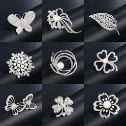 Broche coréenne en forme de papillon et de fleur pour femme en alliage avec strass pour robe