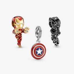 La parure Marvel Avengers Captain America, Iron Man et Black Panther