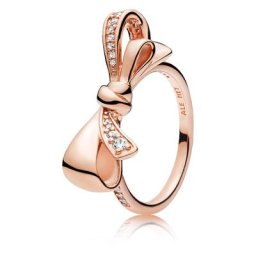Bague Nœud Scintillante