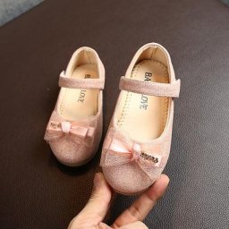 Chaussures antidérapantes pour bébé fille semelles en caoutchouc pour nouveau-né premiers pas
