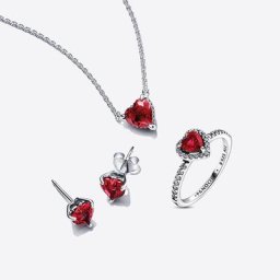 Ensemble Collier, Clous d’Oreilles et Bague Cœur Rouge