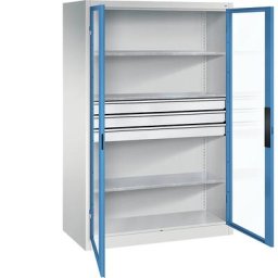 C+P Armoire vitrée à portes battantes, h x l x p 1950 x 1200 x 600 mm, 3 tablettes, 3 tiroirs, gris clair / bleu clair