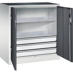 C+P Armoire d'atelier hauteur bureau avec portes battantes et tiroirs, h x l x p 1000 x 930 x 500 mm, gris clair / bleu distant