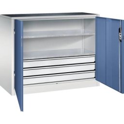 C+P Armoire d'atelier hauteur bureau avec portes battantes et tiroirs, h x l x p 1000 x 1200 x 500 mm, gris clair / bleu distant