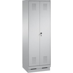 C+P Armoire de ménage et d'entretien EVOLO, cloison médiane raccourcie, 6 patères, compartiments 2 x 300 mm, avec socle, aluminium / aluminium