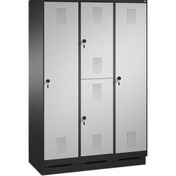 C+P Armoire combinée EVOLO, à un et deux étages, 3 compartiments, 4 portes, largeur compartiments 400 mm, avec socle, gris noir / aluminium