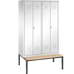 C+P Penderie CLASSIC avec banc inférieur et portes fermant l'une contre l'autre, 4 compartiments, largeur compartiments 300 mm, blanc trafic