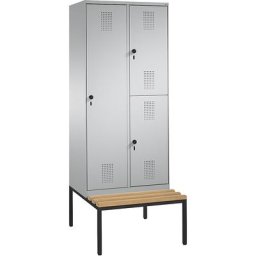 C+P Armoire combinée EVOLO, à un ou deux étages, avec banc, 2 compartiments, 3 portes, largeur compartiments 400 mm, aluminium / aluminium