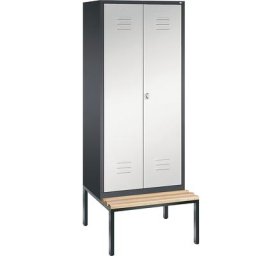 C+P Penderie CLASSIC avec banc inférieur et portes fermant l'une contre l'autre, 2 compartiments, largeur compartiments 400 mm, gris noir / gris clair
