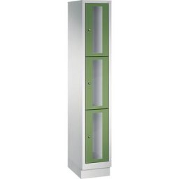 C+P Armoire à casiers CLASSIC, hauteur casiers 510 mm, sur socle, 3 casiers, largeur 320 mm, porte vert réséda