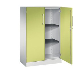 C+P Armoire à portes battantes ASISTO, hauteur 1292 mm, largeur 800 mm, 2 tablettes, gris clair / vert viridin