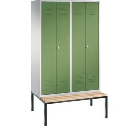 C+P Penderie CLASSIC avec banc inférieur et portes fermant l'une contre l'autre, 4 compartiments, largeur compartiments 300 mm, gris clair / vert réséda