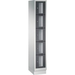 C+P Armoire à casiers CLASSIC, hauteur casiers 295 mm, sur socle, 5 casiers, largeur 320 mm, porte gris noir