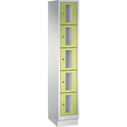 C+P Armoire à casiers CLASSIC, hauteur casiers 295 mm, sur socle, 5 casiers, largeur 320 mm, porte vert viridin