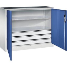 C+P Armoire d'atelier hauteur bureau avec portes battantes et tiroirs, h x l x p 1000 x 1200 x 400 mm, gris clair / bleu gentiane
