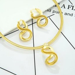 Ensemble de bijoux à la mode pour femmes boucles d'oreilles pendentif nouveau design irrégulier