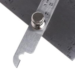 Règle d'angle 0-180 ° rapporteur rotatif à tête ronde outil de mesure universel réglable en acier