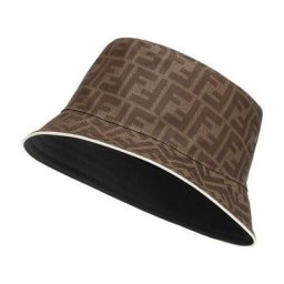 Fendi Chapeau