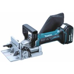 Makita - Fraise rainurer sans fil 18V DPJ180RTJ / avec 2x batteries 18V / 5 Ah dans makpac