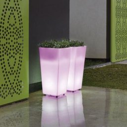 Pot lumineux 30 solaire+batterie rechargeable led rgb avec télécommande 30x30x58cm - Moovere