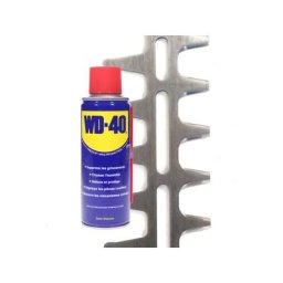 Nettoyant Wd40 100 ml spécial taille haies