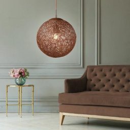 Suspension boule en rotin suspension plafonnier salon marron clair dans un ensemble comprenant des