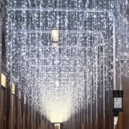 Guirlande led,led Rideau Lumière,Guirlande Lumineuse 200 LEDs 10m blanc froid Noël Cônes de glace