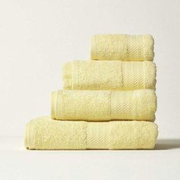 HOMESCAPES Serviette de bain 70 x 130 cm en coton égyptien 500 g/m², Jaune clair - Jaune clair