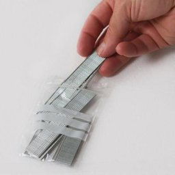 Enveloppebulle - Lot de 5000 Sachets plastiques à fermeture zip 70x100mm + 3 bandes blanches