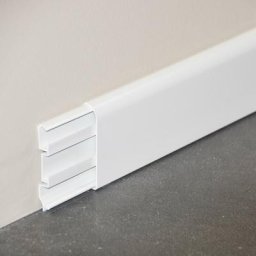 Plinthe Passe-Câble pvc 80 mm - Blanc - à l'unité - 2.60 m - Décor