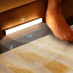 Barrette d'éclairage led à détection de mouvements