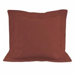 Soleil D'ocre - Taie d'oreiller en coton 57 fils 63x63 cm uni brique, par Brique