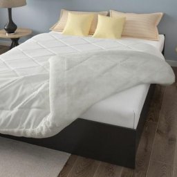 Couette 140 x 200 Fourrure Polaire Reversible Hiver/eté - Certifié Oeko-TEX Textiles sans